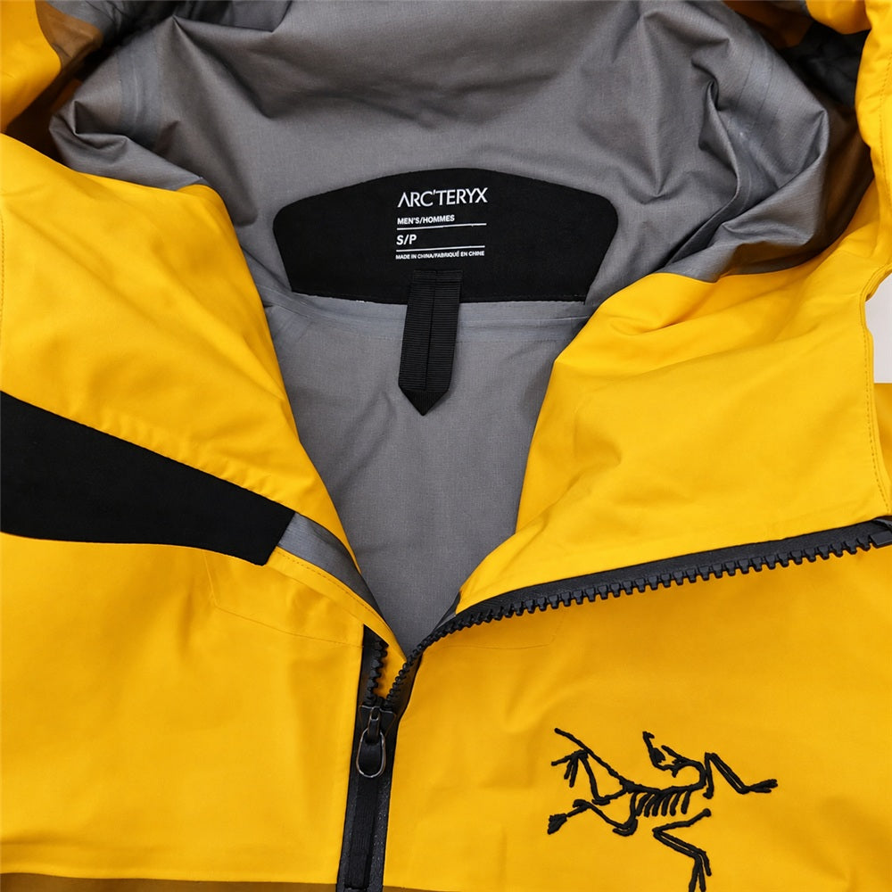 ARC'TERYX アークテリクス X000007149 Rush Jacket Yukon/Edziza ラッシュ ジャケット ユーコン/エジザ ブラウン系 イエロー系 S【新古品】【未使用】【中古】