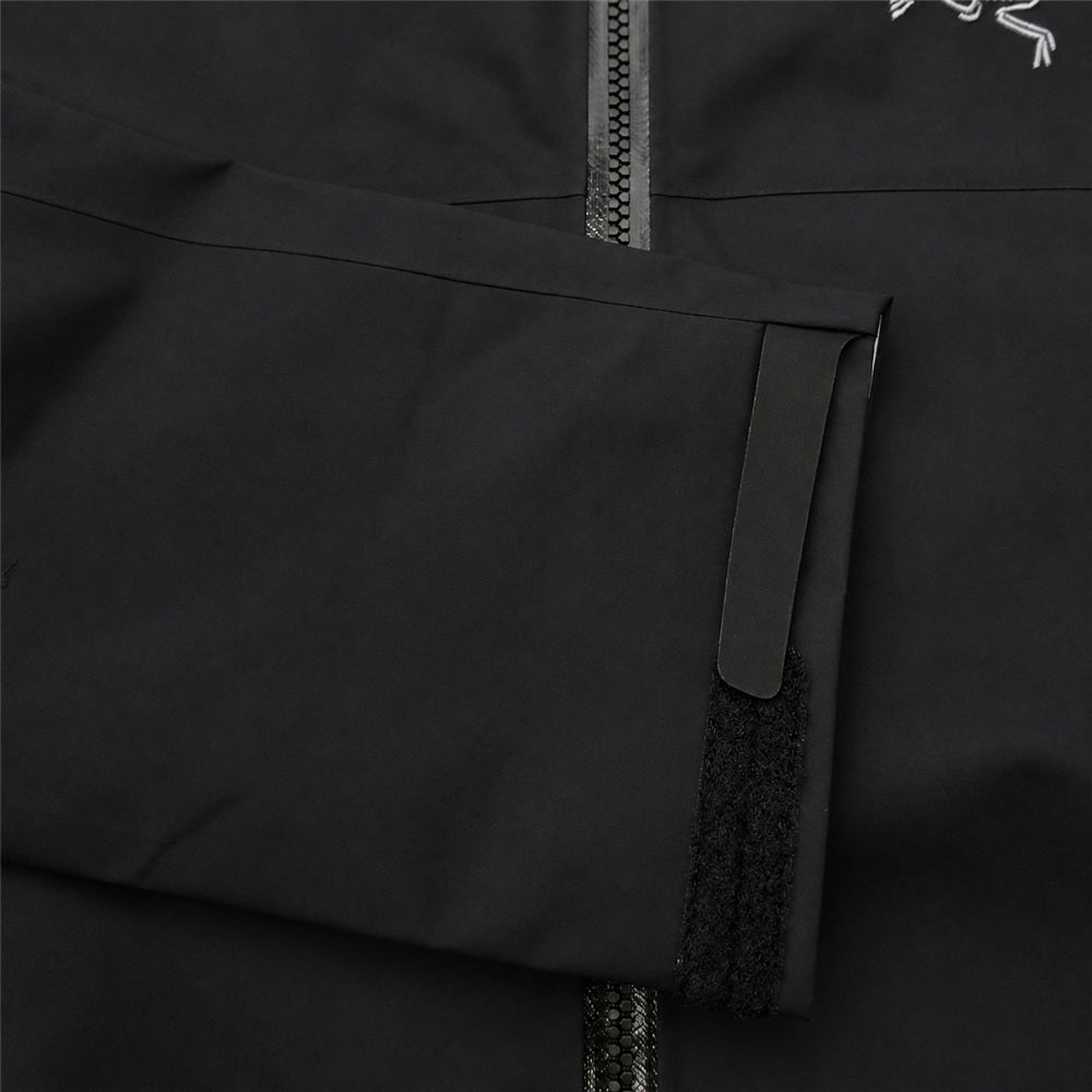 ARC'TERYX アークテリクス X000007726 Beta Jacket M Black ベータ ジャケット M ブラック ブラック系 S【極上美品】【中古】