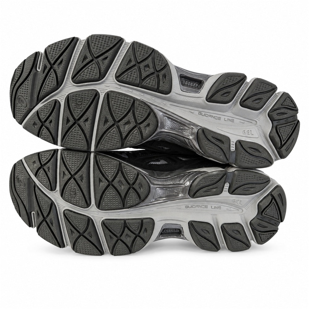 asics アシックス 1201A789-020 【フェイクバスターズ鑑定済】 GEL-NYC GRAPHITE GREY/BLACK ゲル エヌワイシー グラファイト ローカット スニーカー ブラック系 グレー系 27.5cm【極上美品】【中古】