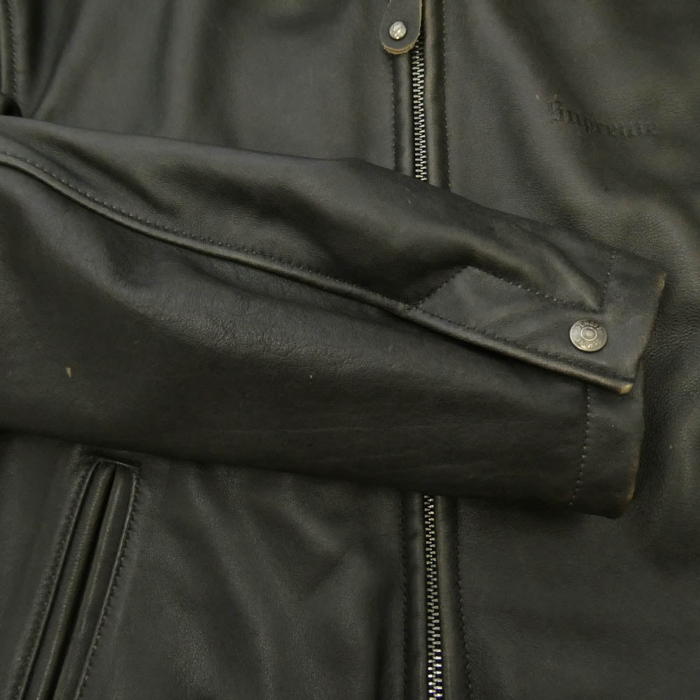 Supreme シュプリーム 25AW × Schott Leather Racer Jacket ショット エンボス ロゴ カウ レザー レーサー ジャケット 襟付 シングルライダース ジャケット 牛革 M ブラック系 M【中古】