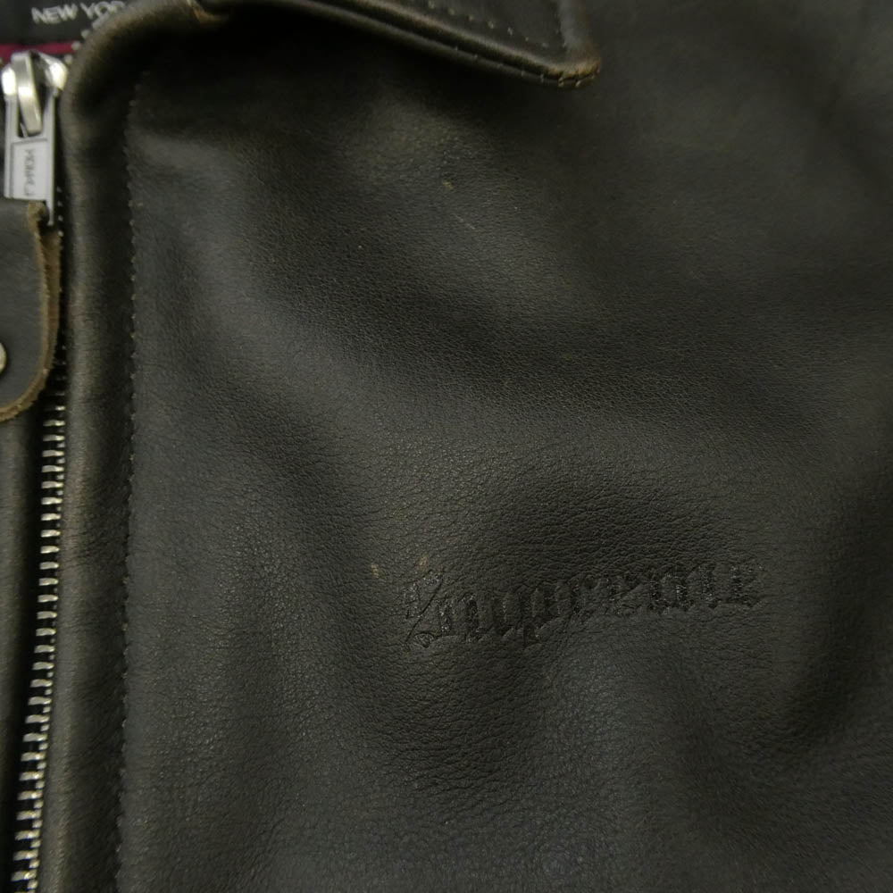 Supreme シュプリーム 25AW × Schott Leather Racer Jacket ショット エンボス ロゴ カウ レザー レーサー ジャケット 襟付 シングルライダース ジャケット 牛革 M ブラック系 M【中古】