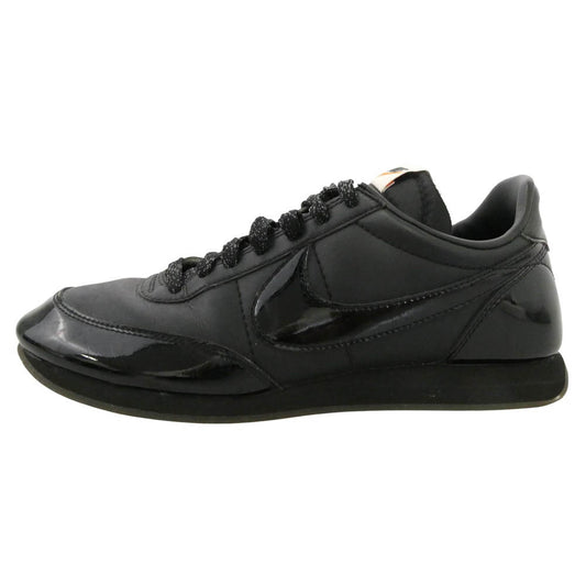 BLACK COMME des GARCONS ブラックコムデギャルソン NIKE ナイキ 18SS AQ3695-001 NIKE Night Track Black ナイキ ナイト トラック CDG ロゴ ローカット スニーカー ブラック系 26cm【中古】