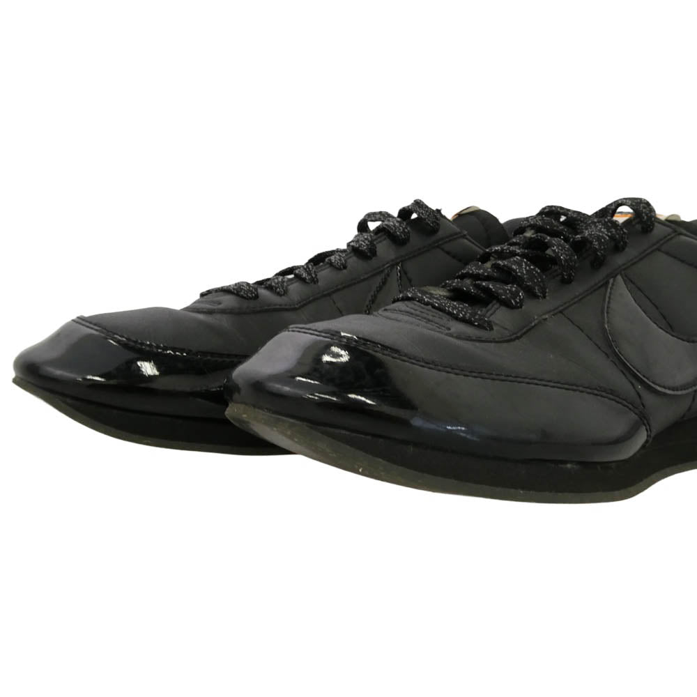 BLACK COMME des GARCONS ブラックコムデギャルソン NIKE ナイキ 18SS AQ3695-001 NIKE Night Track Black ナイキ ナイト トラック CDG ロゴ ローカット スニーカー ブラック系 26cm【中古】