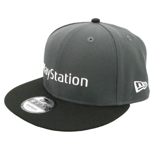 NEW ERA ニューエラ × PLAY STATION プレイステーション 9FIFTY ファミリーマーク ダークグラファイト/ブラック キャップ 帽子 グレー系【美品】【中古】