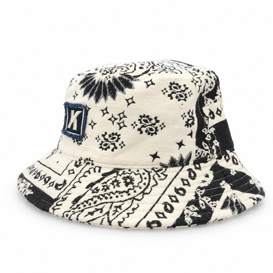 KITH キス 26SS 26-095-060-0033-2-0 Bandana Jacquard Dawson Bucket Hat バンダナ バケット ハット 帽子 ホワイト系 ブラック系【極上美品】【中古】