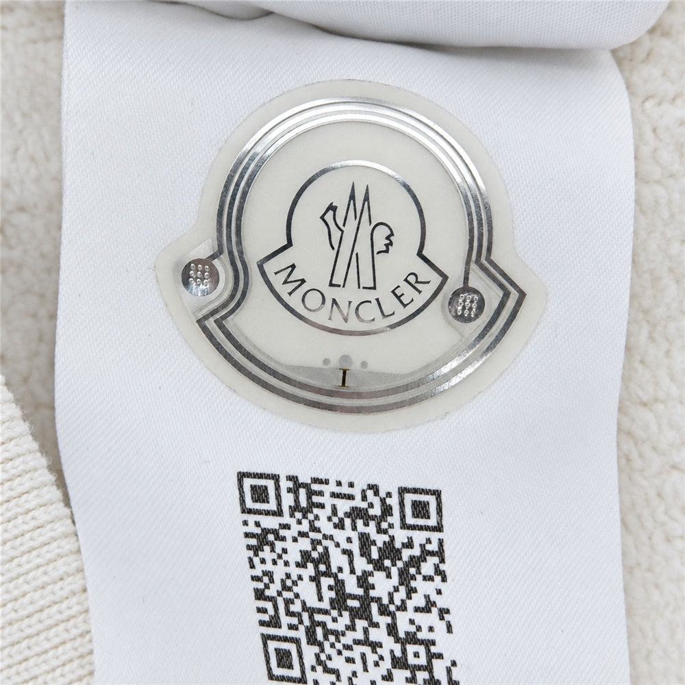 MONCLER モンクレール 21AW G20918G00048 MAGLIA GIROCOLLO フロント ロゴ クルーネック スウェット トレーナー ベージュ系 S【中古】