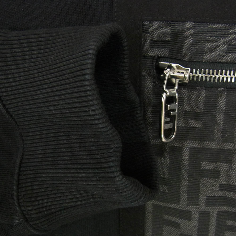 FENDI フェンディ FY3938 APN0 ズッカ柄 ポケット クルーネック スウェットトレーナー ブラック系 S【中古】