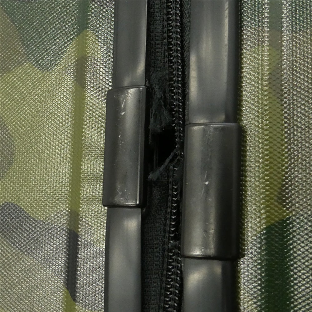 BRIEFING ブリーフィング BRF547219-163 TROPIC CAMOUFLAGE CARRY CASE キャリーケース キャリーバッグ スーツケース 旅行カバン グリーン系 ブラック系【中古】