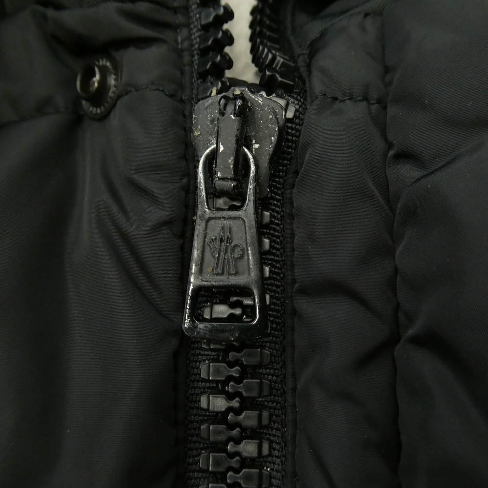 MONCLER モンクレール 420914180425 54155 DYLAN GIUBBOTTO DOWN JACKET ディラン ウエストベルト コヨーテファー ロゴパッチ ダブルジップ ダウンジャケット ダウンコート ブラック系 1【中古】