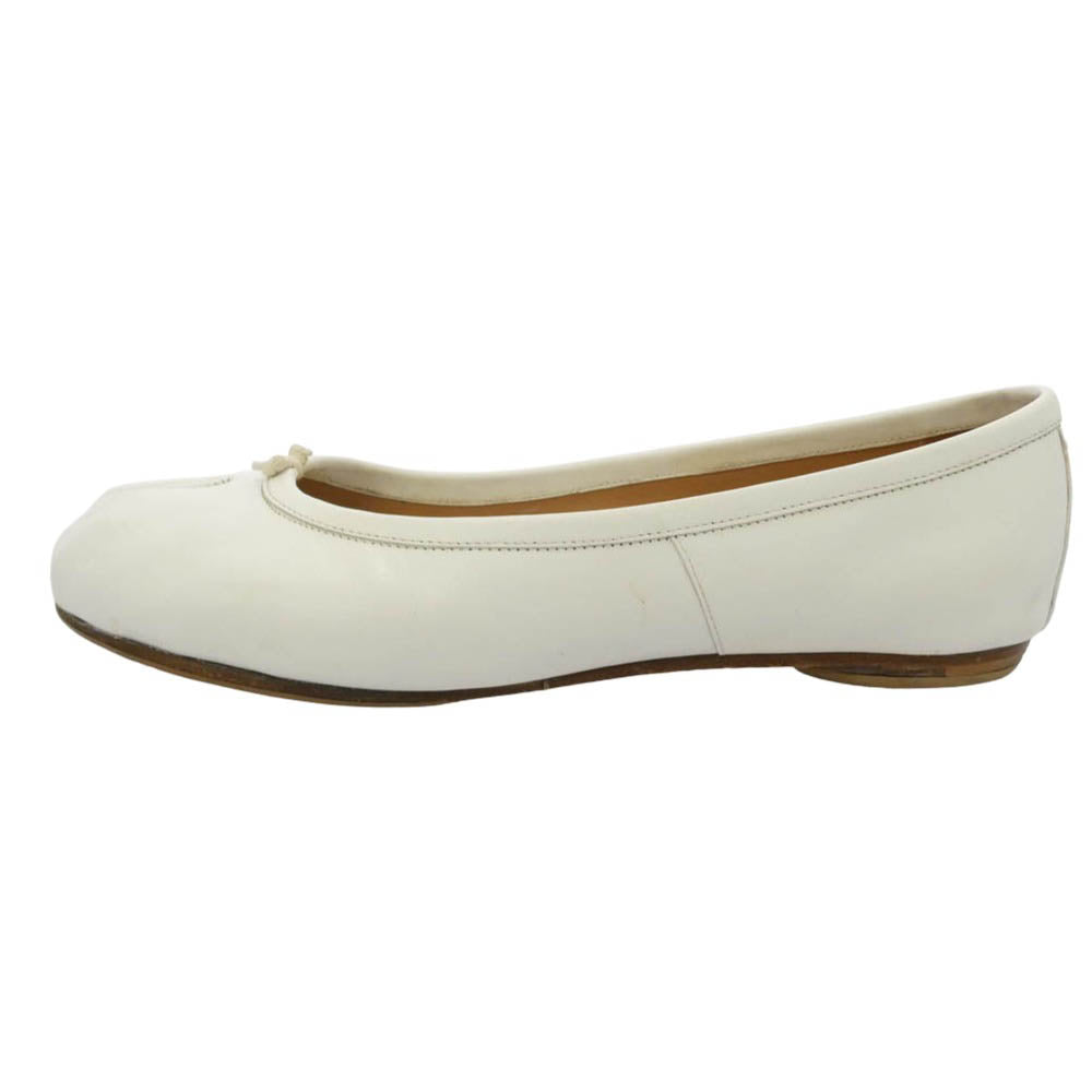 MAISON MARGIELA メゾンマルジェラ 19AW S58WZ0042 TABI 足袋 タビバレエ フラット シューズ ホワイト ホワイト系 37.5【中古】