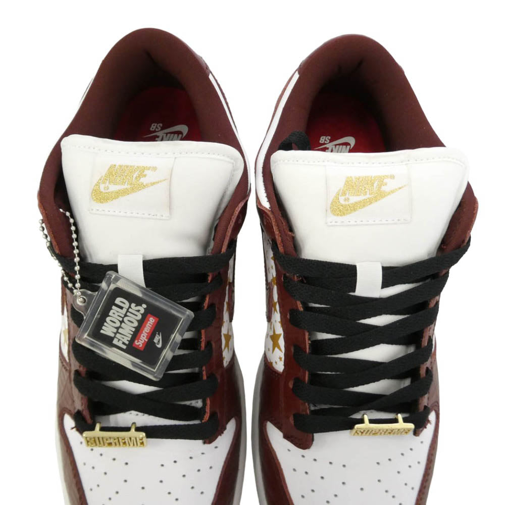 Supreme シュプリーム NIKE ナイキ DH3228-103 【フェイクバスターズ鑑定済】 × Nike ナイキ SB Dunk Low OG QS Gold Stars White Barkroot Brown ダンク ロー OG QS ゴールドスターズ ローカット スニーカー ブラウン系 26cm【美品】【中古】