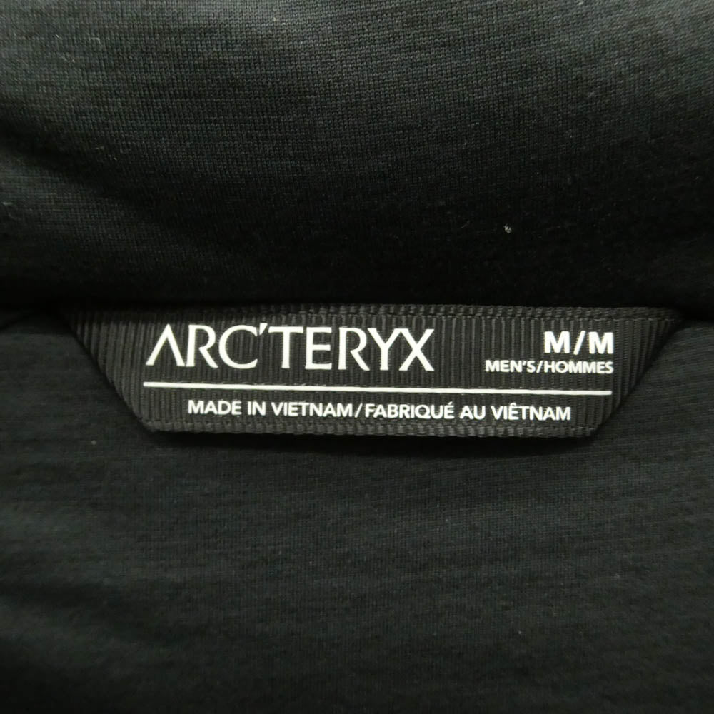 ARC'TERYX アークテリクス X000009897 Epsilon Insulated Hoody エプシロン インサレーテッド フーディ 中綿 ナイロン ジャケット ブラック系 M【中古】