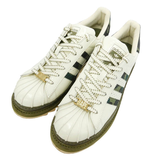 A BATHING APE アベイシングエイプ adidas アディダス 25AW KJ1473 × CLOT × adidas Superstar by Edison Chen クロット アディダス スーパースター バイ エディソン チャン グリーンカモ シャークソール ローカット スニーカー ホワイト系 カーキ系 29cm【美品】【中古】