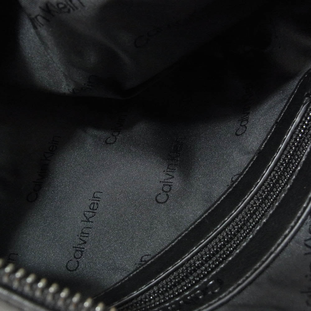 CALVIN KLEIN カルバンクライン K60K609577 ROPED 2WAY カラビナ ロープストラップ クラッチ ハンドバッグ ブラック系【中古】