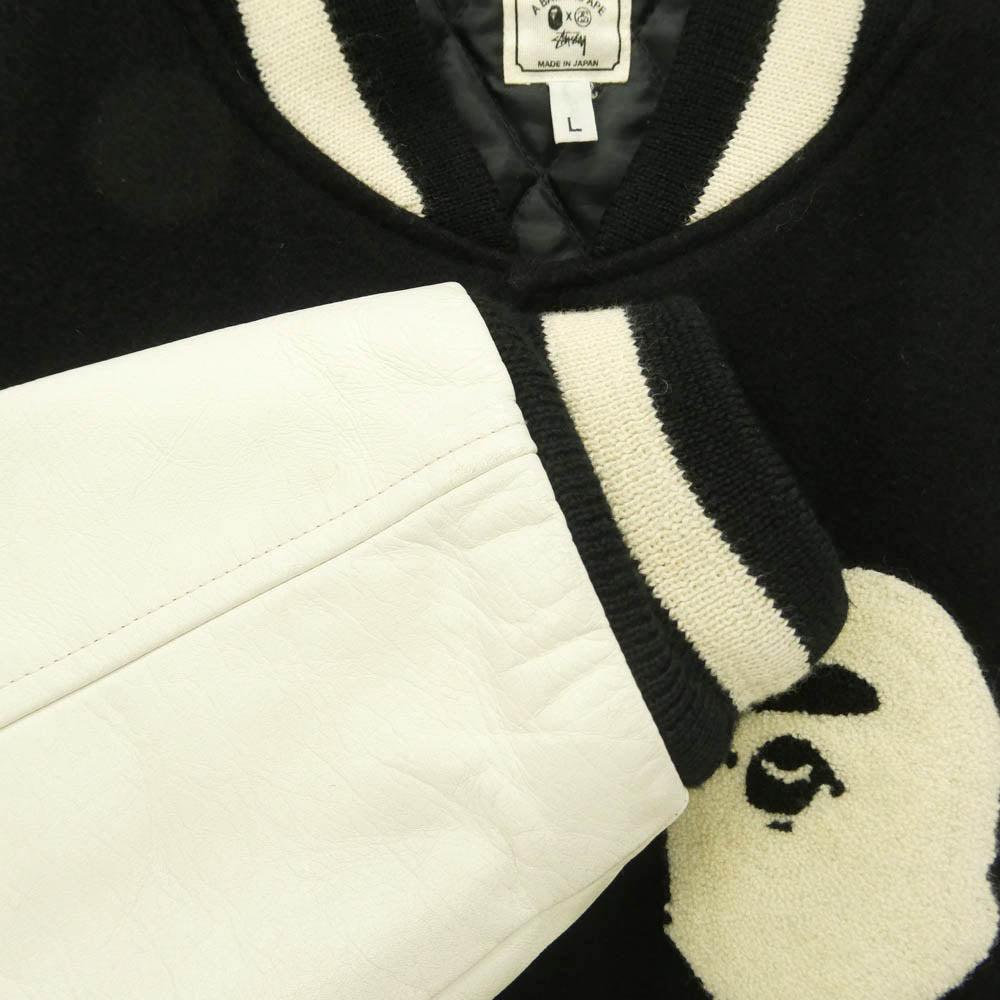 A BATHING APE アベイシングエイプ STUSSY ステューシー × STUSSY 30th Anniversary Varsity Jacket ステューシー 30周年 ロゴ ワッペン SSリンク スタジャン ジャケット ブラック系 ホワイト系 L【中古】