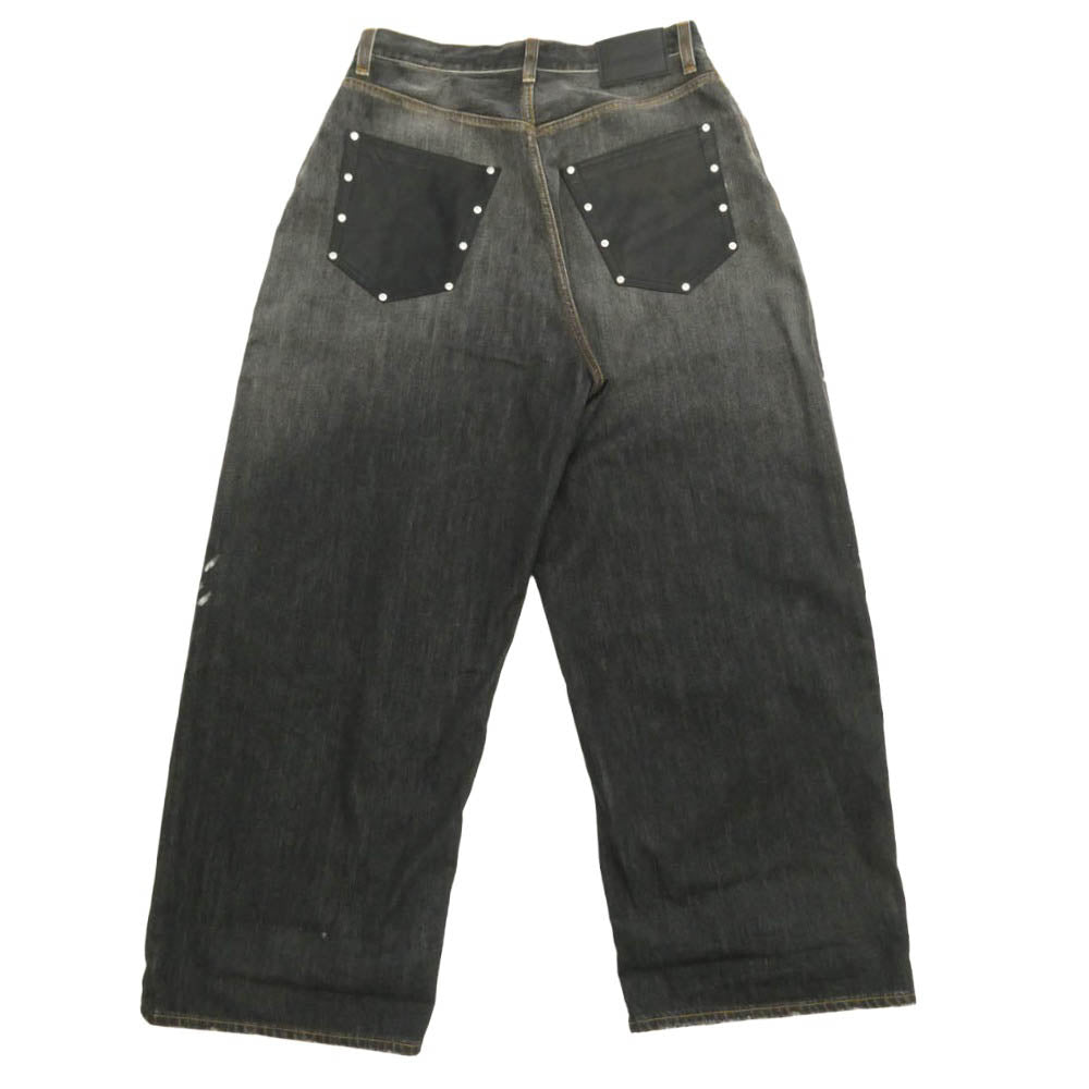 ACNE STUDIOS アクネストゥディオズ C00103 Relaxed Fit Jeans 2023 ペイント加工 リラックスフィット ジーンズ ブラック デニム パンツ レザーポケット ブラック系 L【中古】