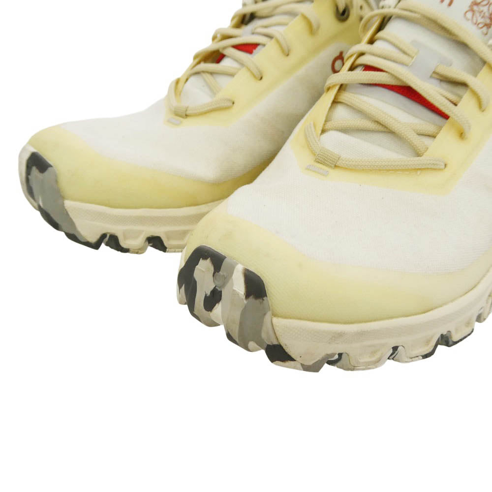 LOEWE ロエベ ON オン フェイクバスターズ鑑定済 On Cloudventure オン クラウドベンチャー ローカット スニーカー ランニングシューズ オフホワイト系 ベージュ系 38【中古】