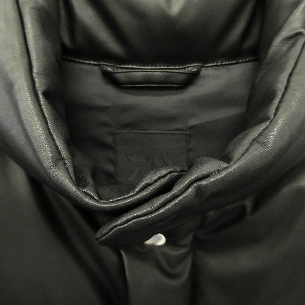DAIWA PIER39 ダイワピア 25AW BW-41025W ECH 2WAY SYNTHETIC SKIN DOWN JACKET シンセティック フェイクレザー 2WAY ダウン ジャケット ベスト ブラック系 L【美品】【中古】