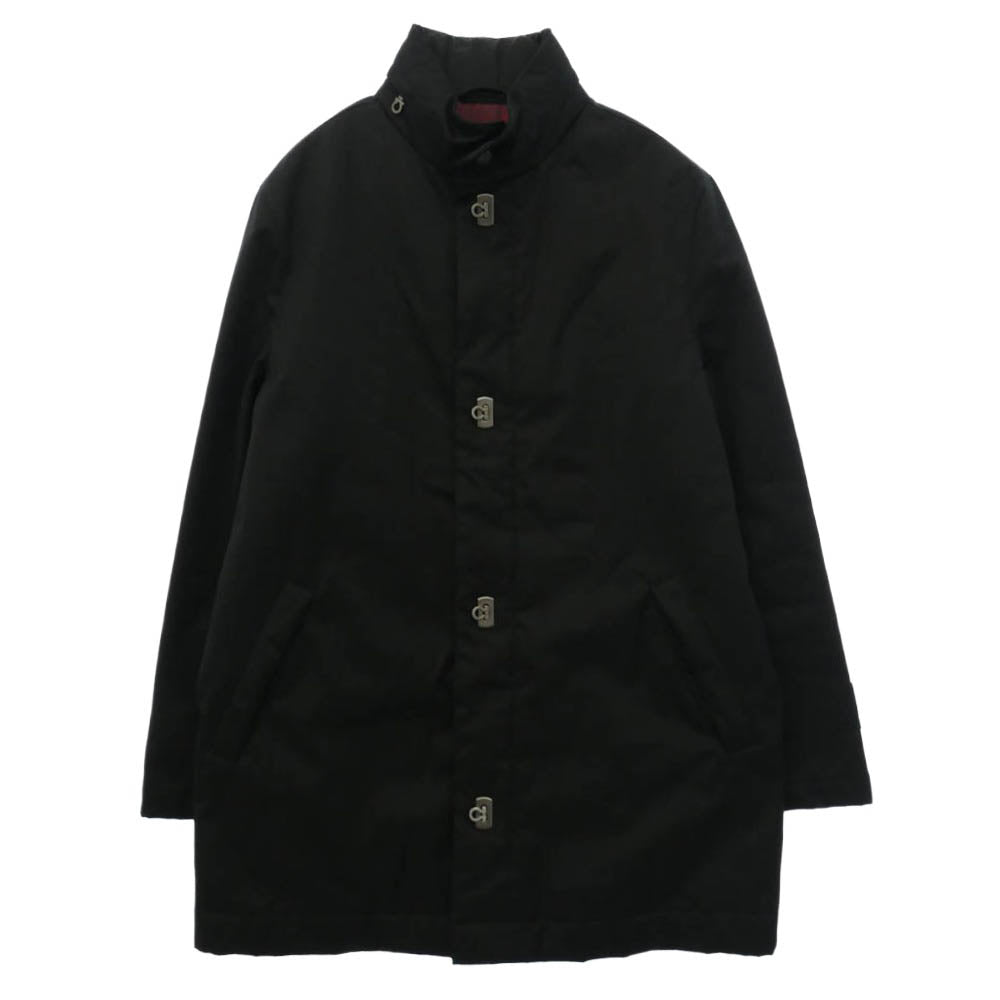Salvatore Ferragamo サルヴァトーレフェラガモ T0536 Gancini ガンチーニ スタンドカラー コート ジャケット ブラック系 46【中古】