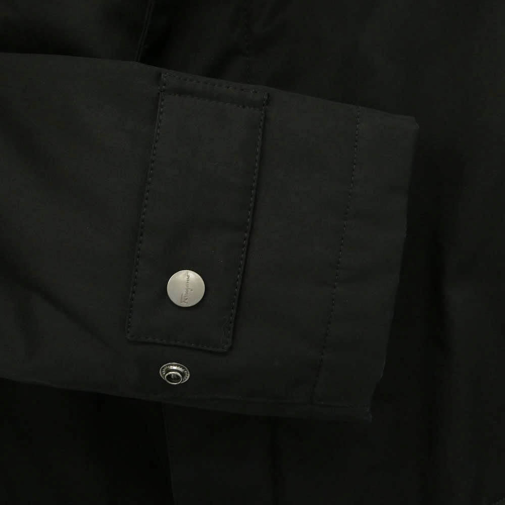 Salvatore Ferragamo サルヴァトーレフェラガモ T0536 Gancini ガンチーニ スタンドカラー コート ジャケット ブラック系 46【中古】