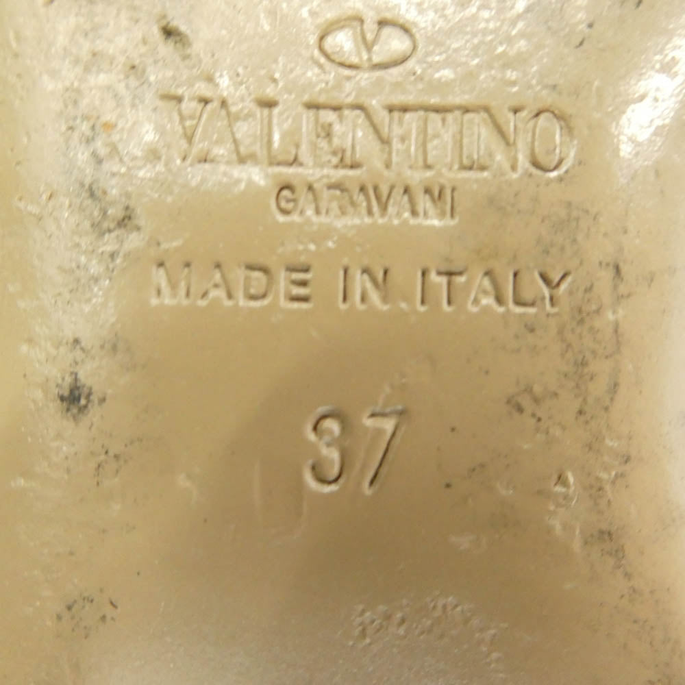 VALENTINO ヴァレンティノ KW0S0376 ロックスタッズ レザー ポインテッドトゥ パンプス ベージュ系 ゴールド系 37【中古】