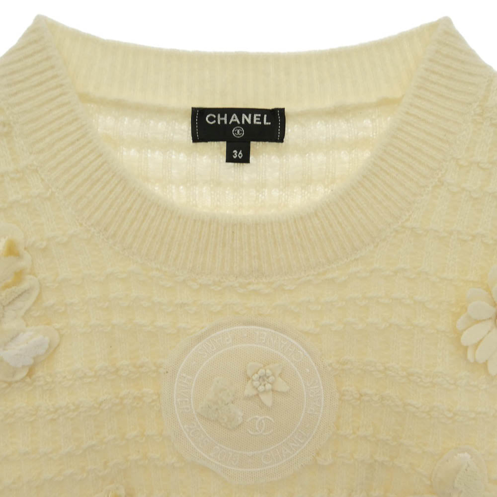 CHANEL シャネル 18AW P59732K07810 フラワー モチーフ ココマーク ロゴ カシミア混 ニット セーター アイボリー系 36【中古】