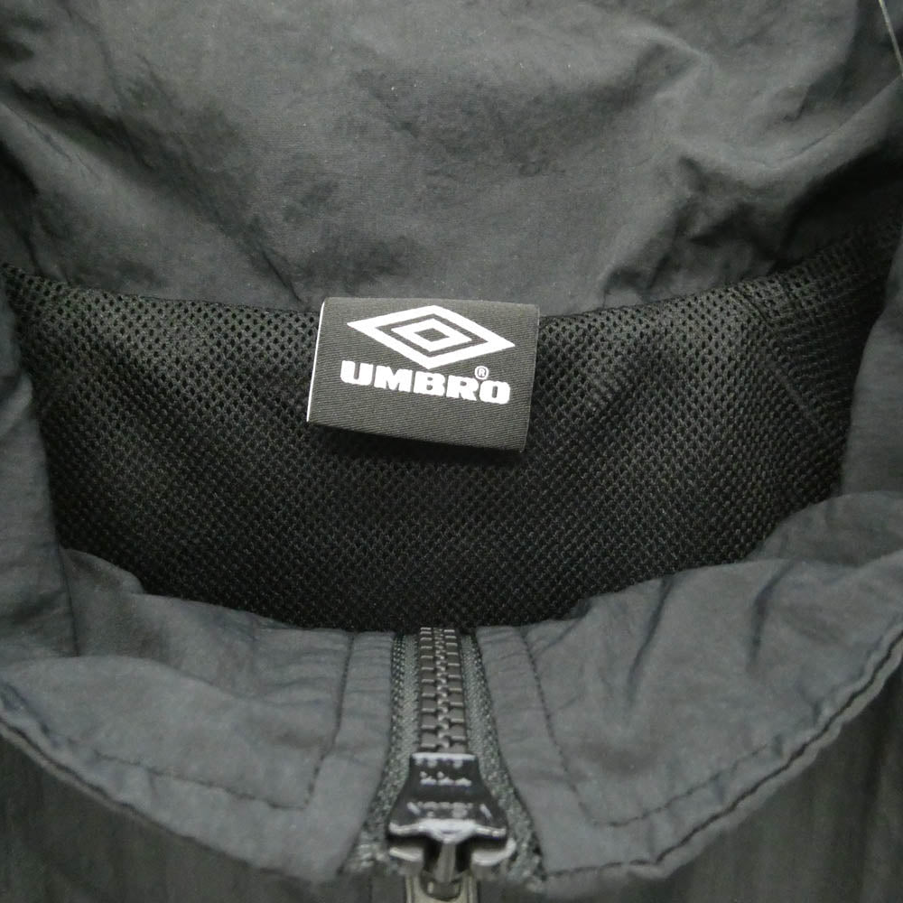 アンブロ 24SS UM-PL24SS-BZ01 ×PUBLUX パブリュクス別注 ナイロントラックジャケット ブラック系 L【中古】