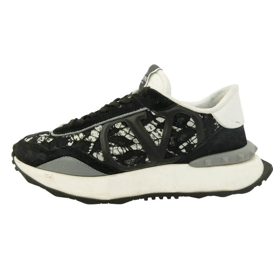 VALENTINO ヴァレンティノ LS X F28 Y2 Garavani ガラヴァーニ Vロゴ レースランナー ローカット スニーカー ブラック系 ホワイト系 40【中古】