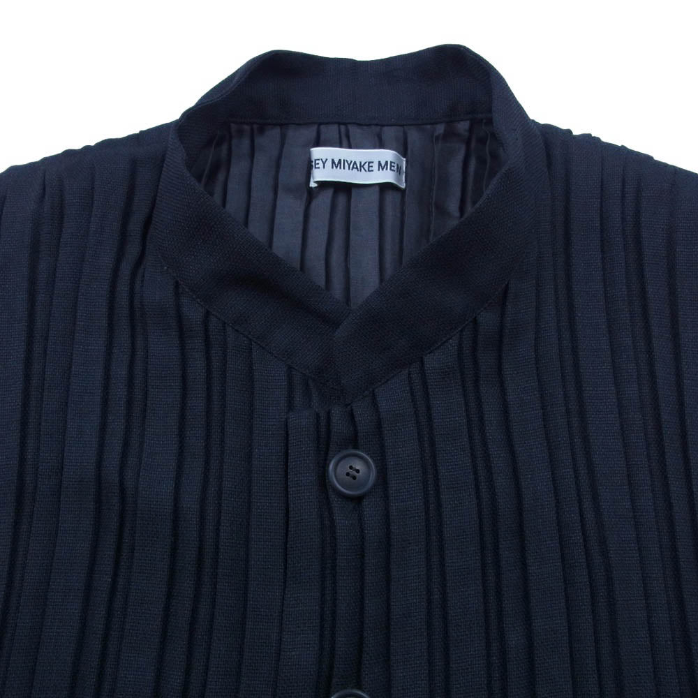 ISSEY MIYAKE イッセイミヤケ ME03FE573 MEN プリーツ加工 スタンドカラー ベスト ブラック系 3【中古】