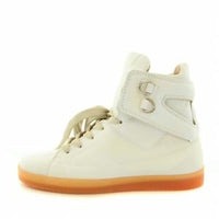 スニーカー 画像