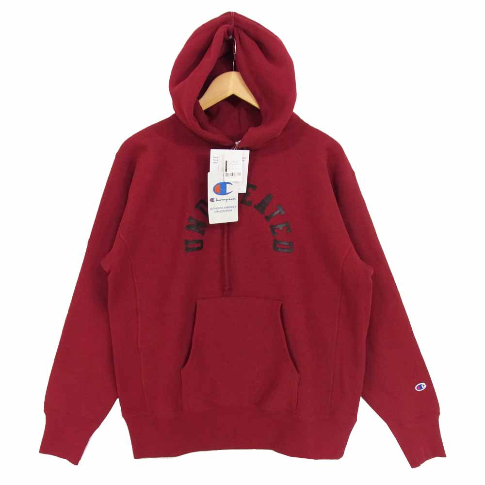 UNDEFEATED アンディフィーテッド C8-Q141 × CHAMPION チャンピオン ARCH LOGO RW HOOD SWEAT アーチ ロゴ パーカー ワインレッド系 L【新古品】【未使用】【中古】