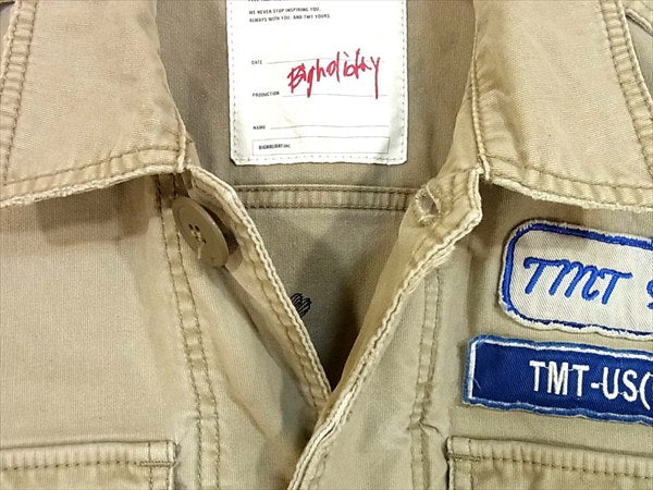 TMT ティーエムティー ワッペン付き ミリタリー ジャケット ミリタリージャケット ベージュ系 M【中古】