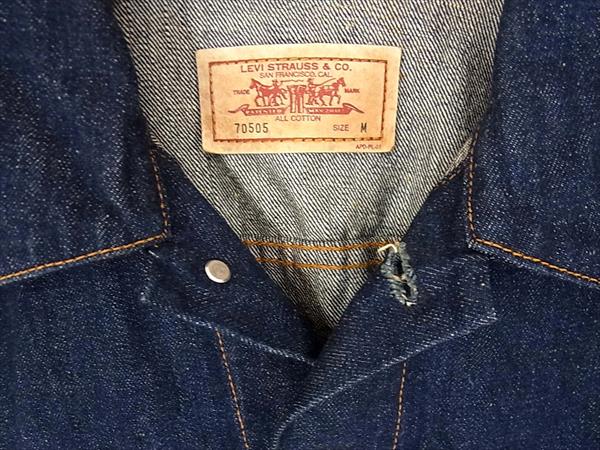 Levi's リーバイス HERITAGE TRUCKER JACKET スリムフィットモデル 70505-0301 デニム ジャケット インディゴブルー系 インディゴブルー系 M【中古】