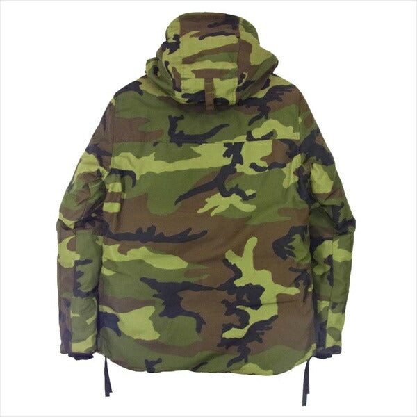 CANADA GOOSE カナダグース 国内正規 サザビーリーグ 4550M MAITLAND PARKA CAMO メイトランド パーカ カモ ダウン ジャケット カーキ(オリーブグリーン)系 S/P【中古】