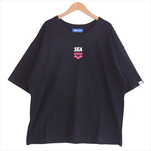 ウィンダンシー × アリーナ ARENA WDSARNA-03 WDS ARENA AND SEA T-SHIRTS Tシャツ 黒系 黒系 L【極上美品】【中古】