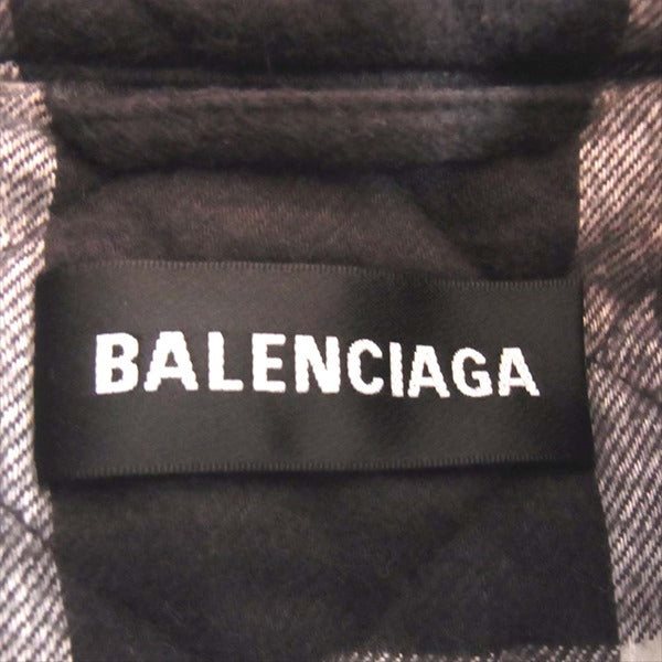 BALENCIAGA バレンシアガ 国内正規品 556232 ビッグシルエット チェック キルティング コート ジャケット 黒系 50【新古品】【未使用】【中古】