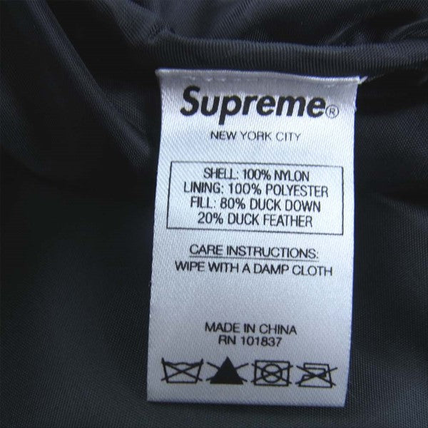 Supreme シュプリーム 17AW Reflective Sleeve Logo Puffy リフレクティブ スリーブ ロゴ パフィ ジャケット レッド系 M【中古】