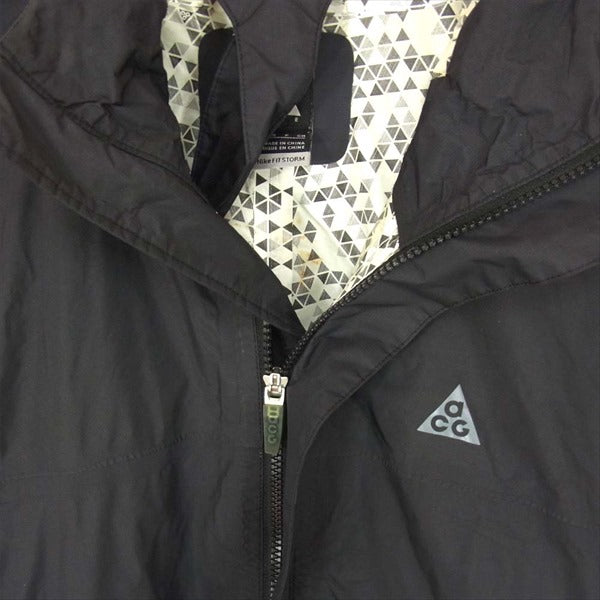 NIKE ACG ナイキ エーシージー FIT STORM フーディー マウンテンパーカー ナイロンジャケット ブラック系 S【中古】