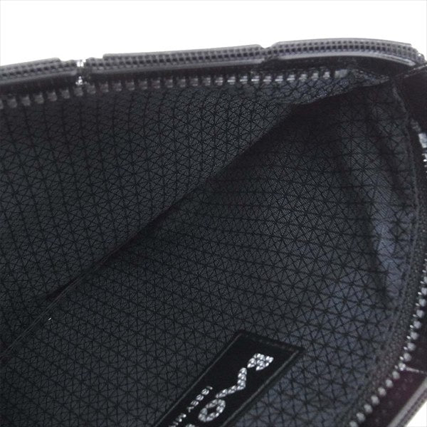 バオバオ イッセイミヤケ コスメ ポーチ レディース バッグ ブラック系【美品】【中古】