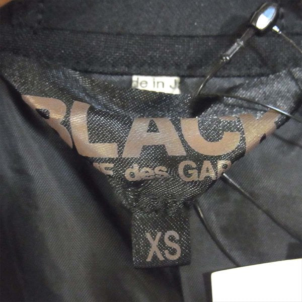 BLACK COMME des GARCONS ブラックコムデギャルソン 1A-J012 背中くり抜き エステル 縮絨 テーラードジャケット 黒系 XS【中古】