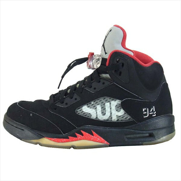 Supreme シュプリーム × ナイキ NIKE 15AW 824371-001 AIR JORDAN 5 RETRO エアジョーダン スニーカー Black/White-Varsity red US9【中古】