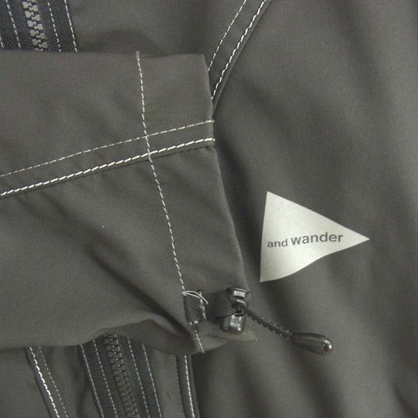 and wander アンドワンダー AW43-FT012 Dry touch strech jacket マウンテン パーカー ジャケット グレー系 3【中古】