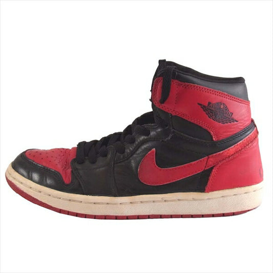 NIKE AIR JORDAN ナイキ ジョーダン 観賞用 136066-061 01年復刻 AIR JORDAN 1 RETRO エア ジョーダン 1 レトロ スニーカー 赤×黒 25.5㎝【中古】