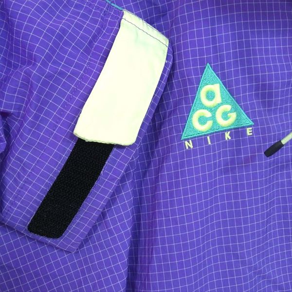 NIKE ナイキ 931907-560 ACG WOVEN HOOD ANORAK JACKET ハーフジップ ナイロンジャケット パープル系 L【中古】