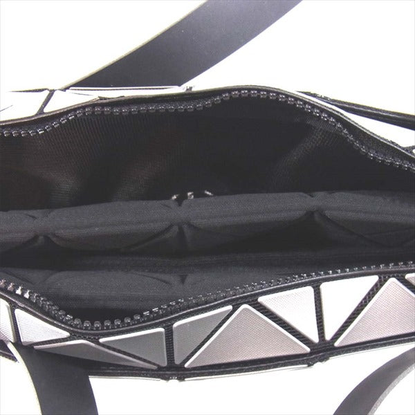 ISSEY MIYAKE イッセイミヤケ BB51-AG941-91 ROCK MATTE PARK EDITION # 06 CHANGE トートバッグ バッグ シルバー【美品】【中古】
