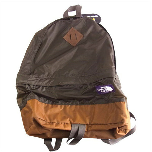 THE NORTH FACE ノースフェイス NN7711N LIGHT WEIGHT DAY PACK ライト ウェイト デイパック リュック カーキ(オリーブグリーン)系【極上美品】【中古】