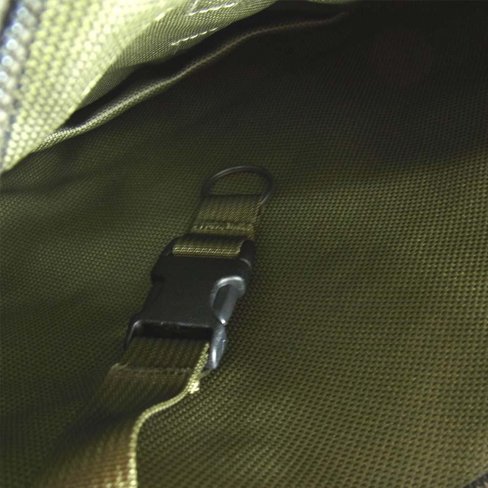 BRIEFING ブリーフィング T-SACOCHE BRM183206 RANGER GREEN カーキ系【極上美品】【中古】