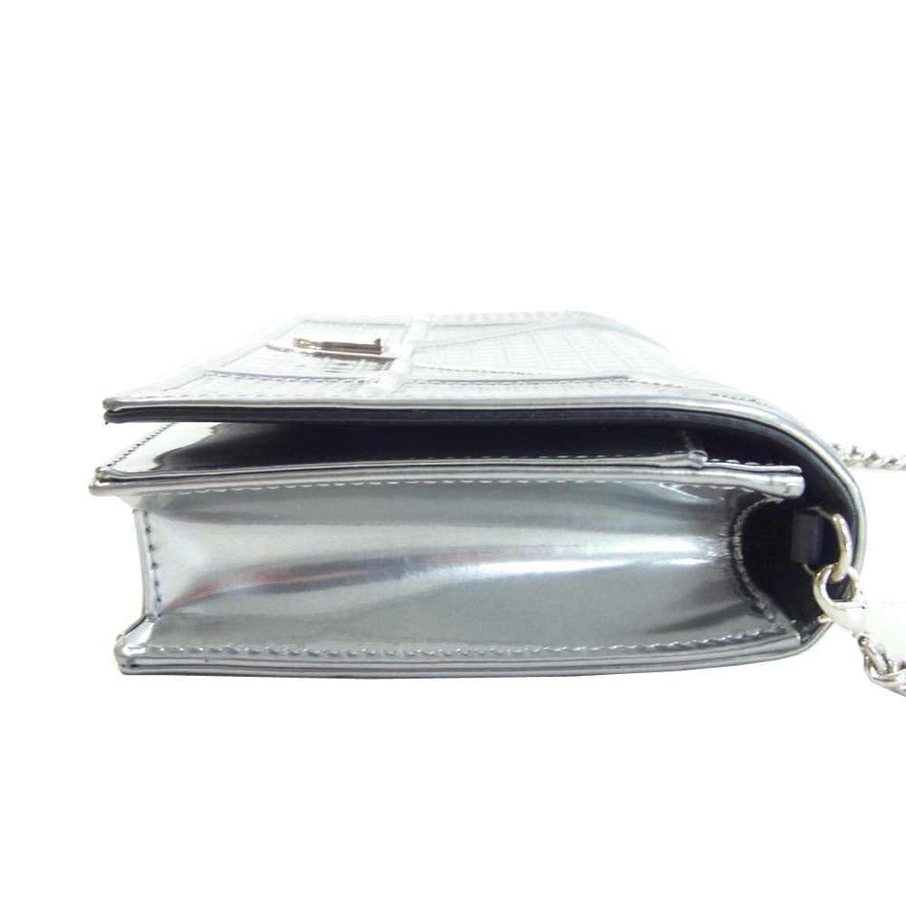 Christian Dior クリスチャンディオール マイクロカナージュ ディオラマ チェーン バッグ シルバー系【中古】
