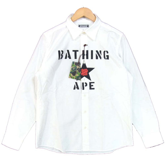 A BATHING APE アベイシングエイプ 001SHC731901X × アンディフィーテッド UNDEFEATED プリント 長袖 シャツ ブラウス ホワイト系 L【美品】【中古】