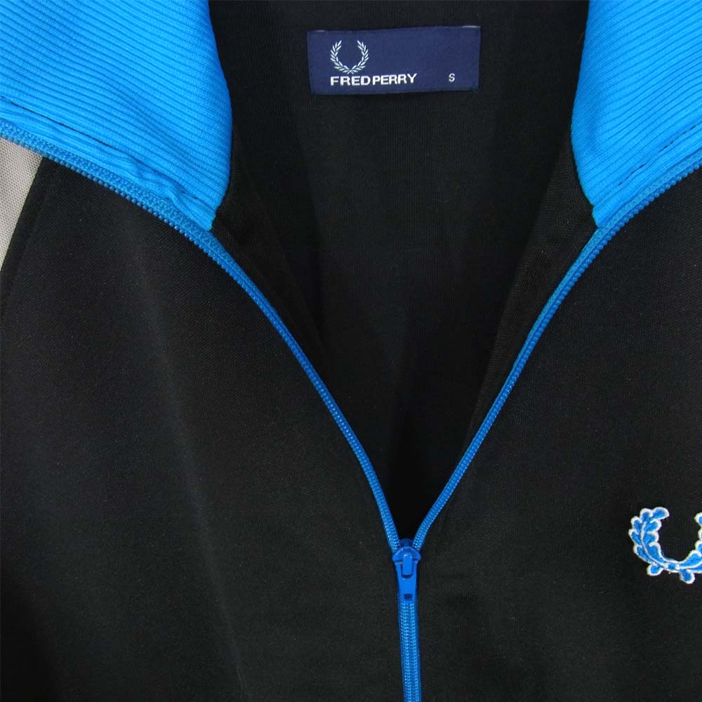 FRED PERRY フレッドペリー J6219 TWIN TAPE TRACK ロゴ刺? ツインタイプ トラック ジャケット ブラック系 S【中古】